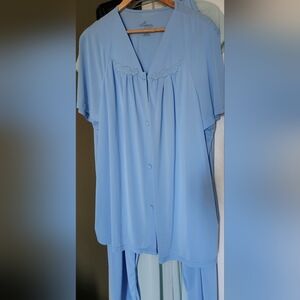 TWO PIECE SOFT AND LIGHT Vintage PAJAMAS
